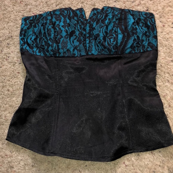 Black and blue corset style top - Picture 1 of 3
